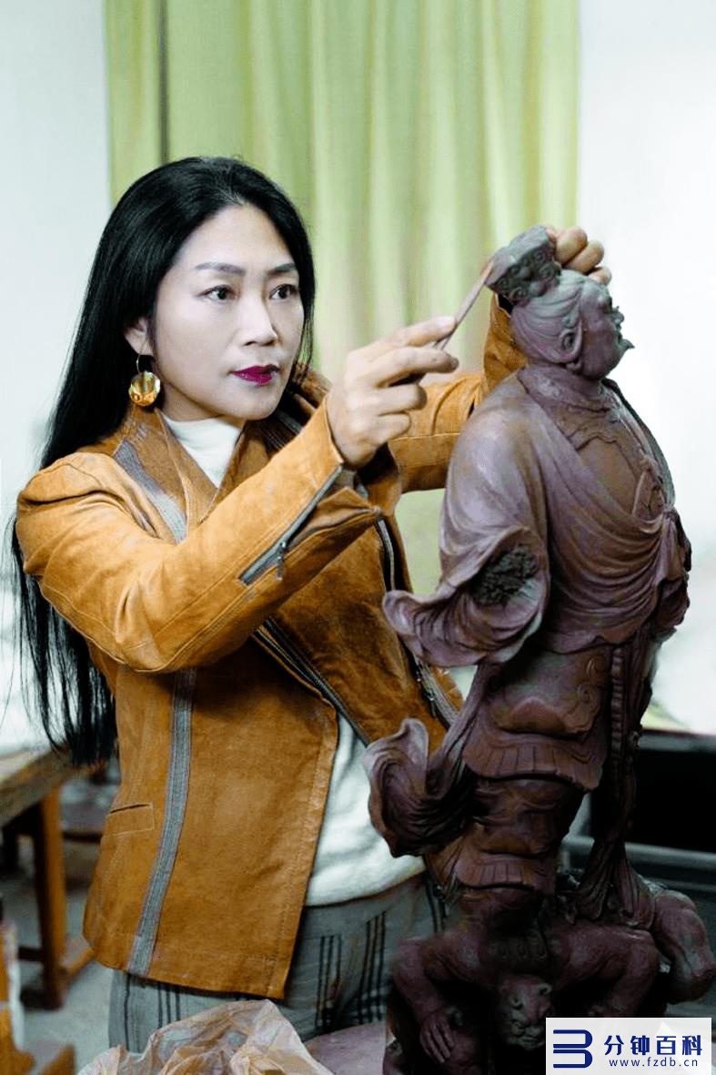 宜兴紫砂壶大师排名(宜兴紫砂壶大师排名大全 名单)插图50 宜兴紫砂壶大师排名(宜兴紫砂壶大师排名大全 名单)插图50