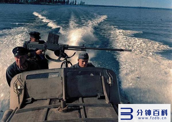 美国战争大片排行前十(美国战争片排名前十的电影)插图18 美国战争大片排行前十(美国战争片排名前十的电影)插图18