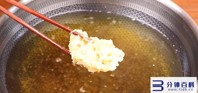 炸过东西的油怎样能变清澈_油炸东西时间长了油变黑如何澄清插图10 炸过东西的油怎样能变清澈_油炸东西时间长了油变黑如何澄清插图10