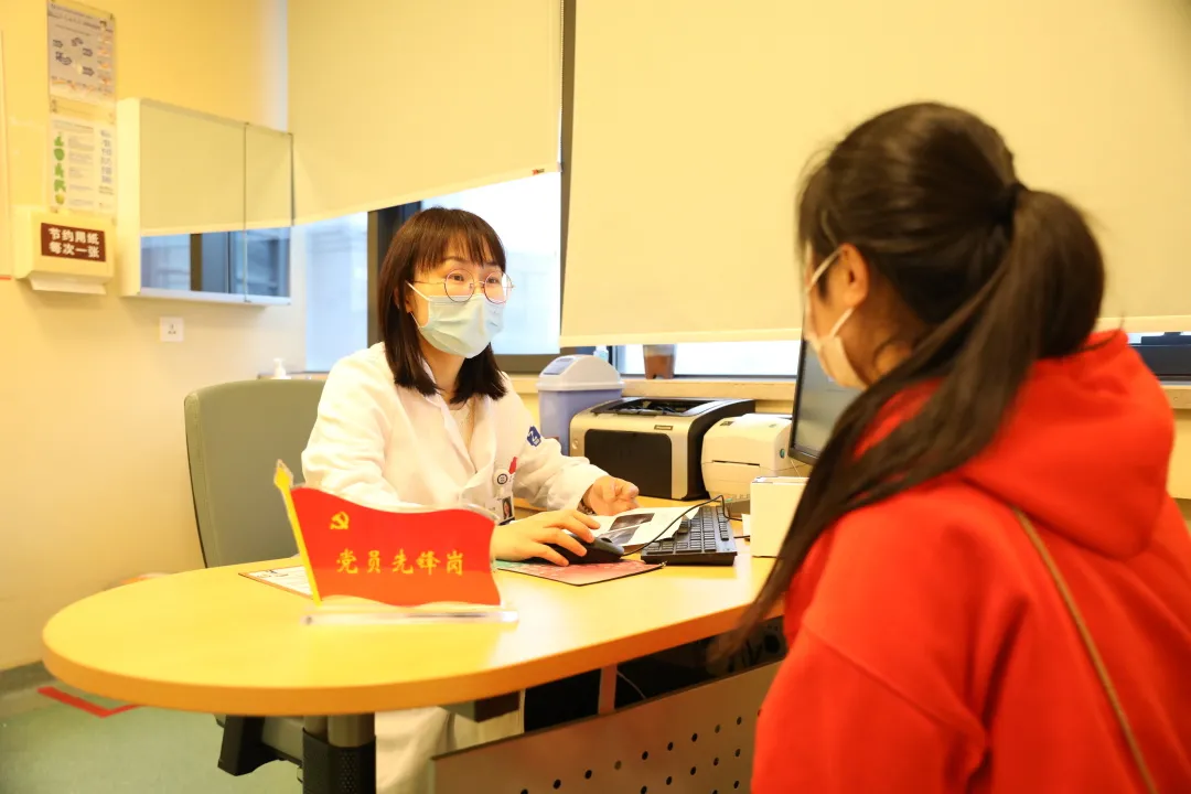 月经杯怎样塞进去图片(月经杯怎么塞视图)插图27 月经杯怎样塞进去图片(月经杯怎么塞视图)插图27