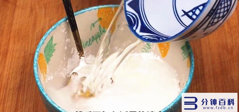 炸过东西的油怎样能变清澈_油炸东西时间长了油变黑如何澄清插图5 炸过东西的油怎样能变清澈_油炸东西时间长了油变黑如何澄清插图5