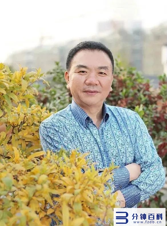 宜兴紫砂壶大师排名(宜兴紫砂壶大师排名大全 名单)插图39 宜兴紫砂壶大师排名(宜兴紫砂壶大师排名大全 名单)插图39